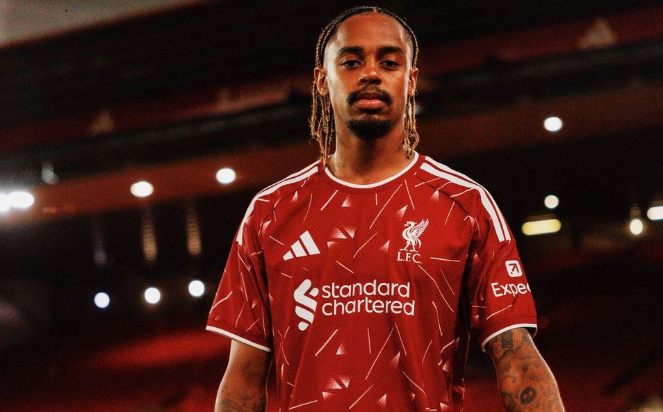 Bradley Barcola: Jujur, Saya Gabung ke Liverpool karena Suporternya dan Anfield!
