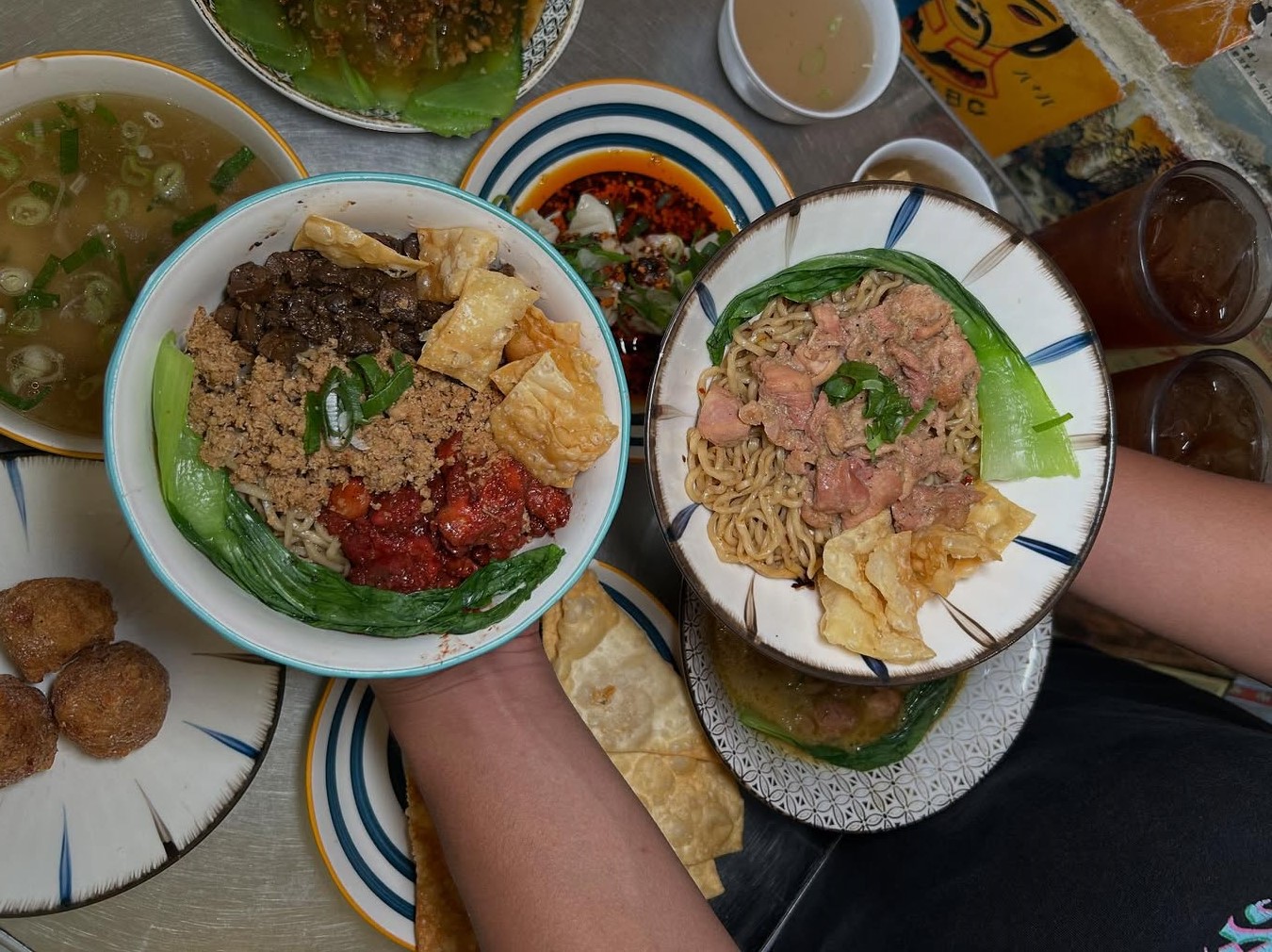 Bakmie Raja Bakmie Bersahadja 77, Spot Kulineran Bakmi Varian Lengkap di Jogja